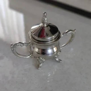 نقل خوری نوربلین