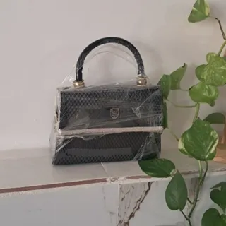 کیف مشکی