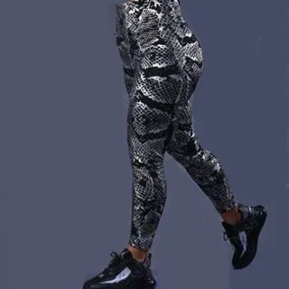 لگ پشت چین دار