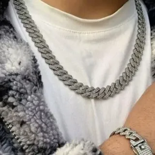 دستبند و گردنبند مردانه