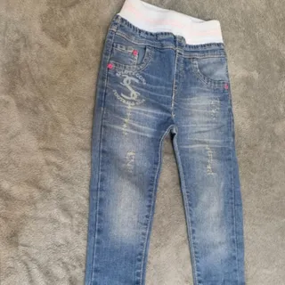 شلوار جین بچگانه