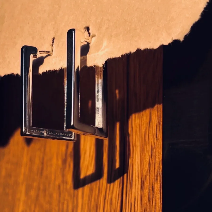 گوشواره مربعی آلمانی