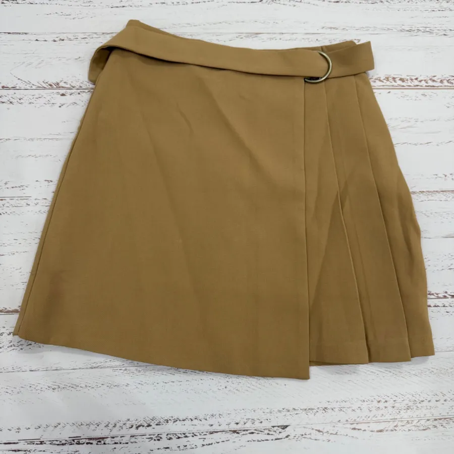 دامن کوتاه سگک دار