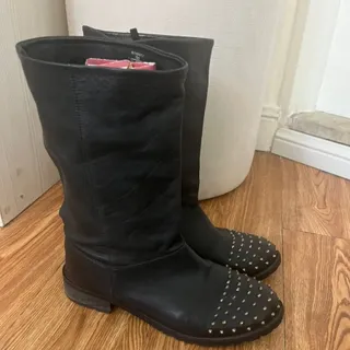 بوت خارجی شیک