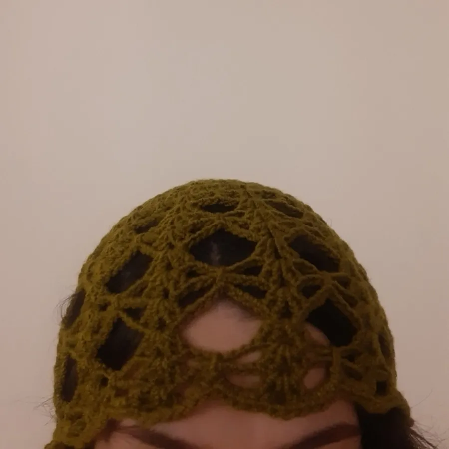 کلاه قلاب‌بافی