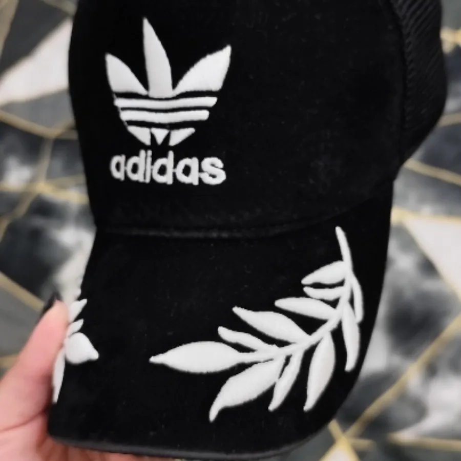 کلاه کپ مخمل دوزی آدیداس