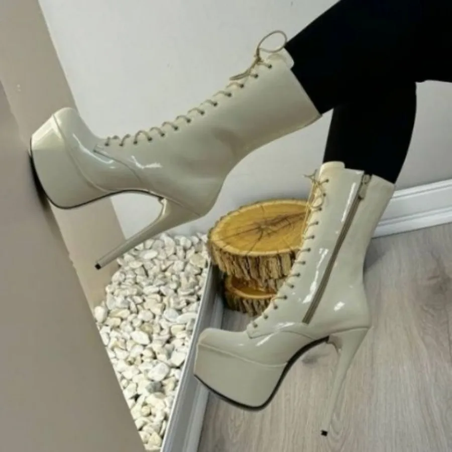 نیم بوت ورنی