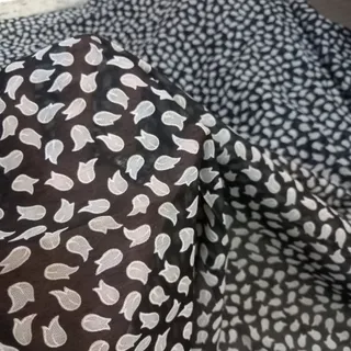 پارچه چادری رنگی