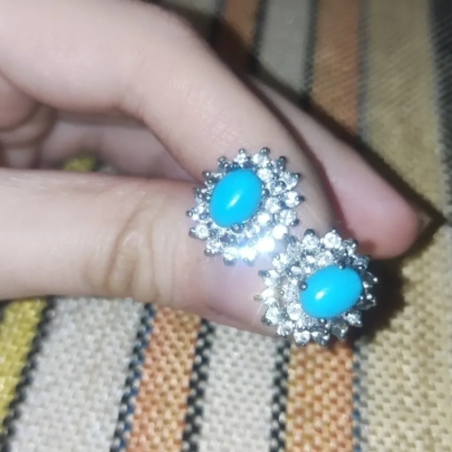 گوشواره سنگی