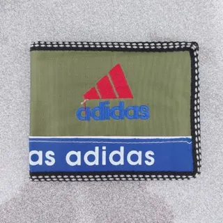 کیف پول آدیداس