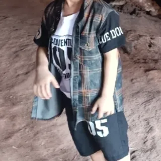 پیراهن و شلوارک