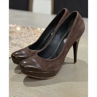 کفش پاشنه دار قهوه ای