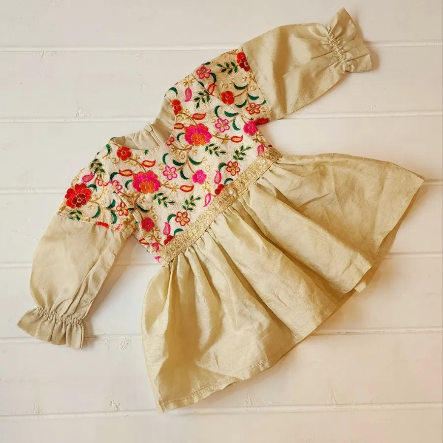 پیراهن مجلسی سوزندوزی