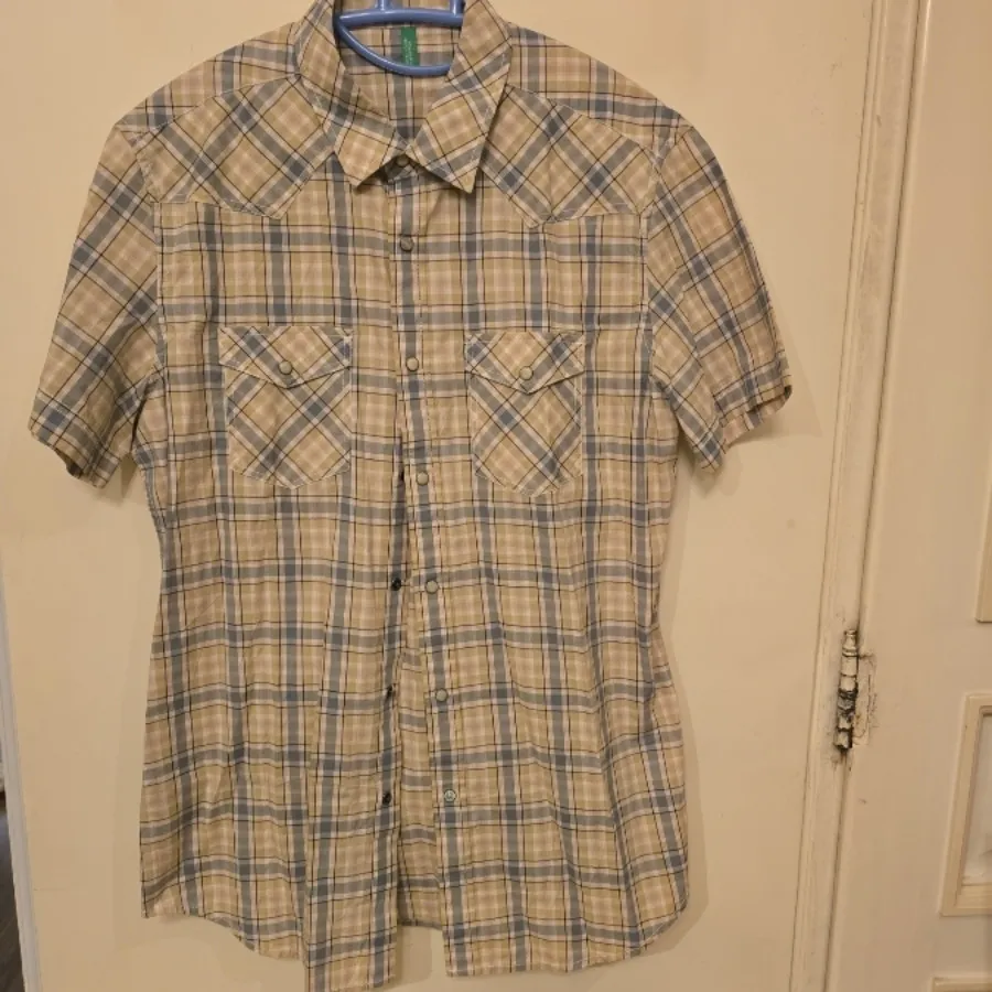 پیراهن مردانه بنتون اصل