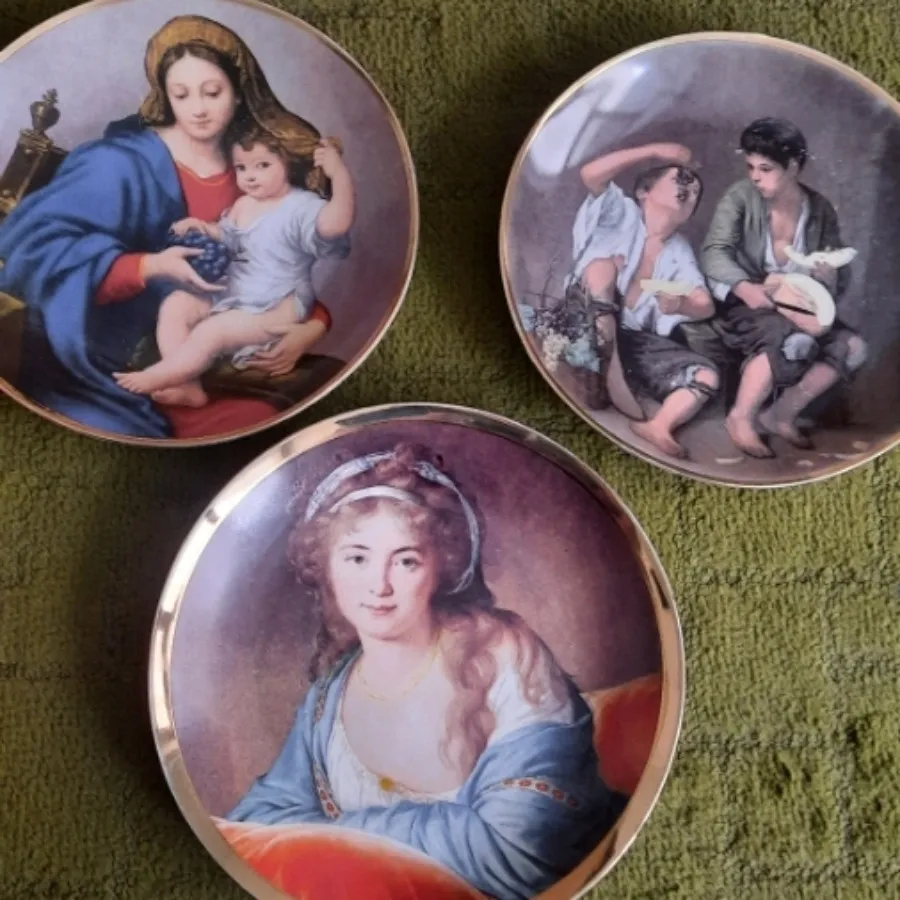 بشقاب دیواری