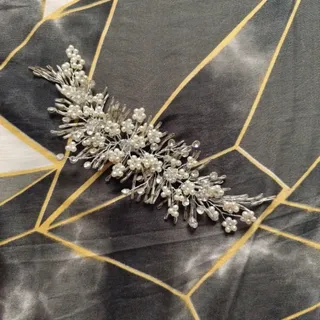 ریسه مو شنیون