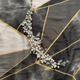 ریسه مو شنیون سفید