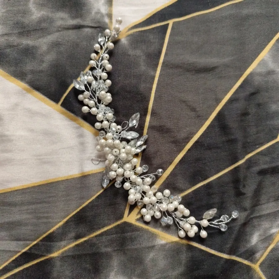 ریسه مو شنیون سفید