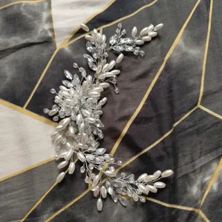 ریسه مو شکوفه شنیونی