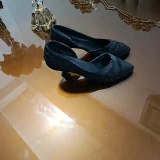 کفش مارک بالی