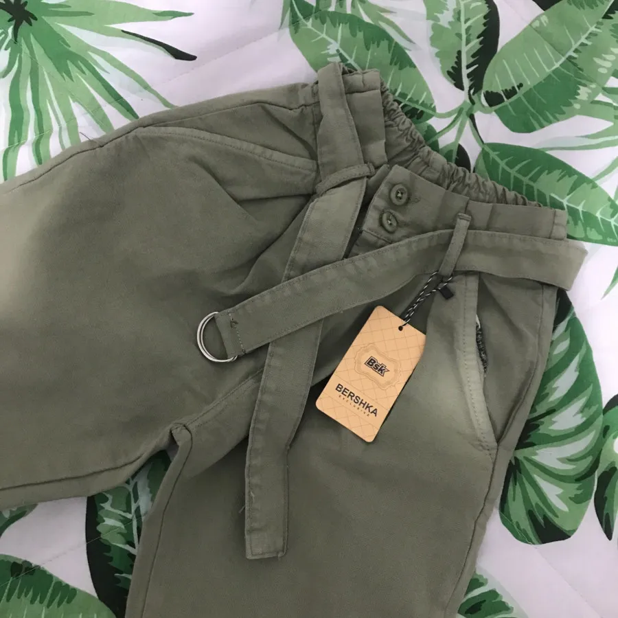 شلوار کتان مام ?