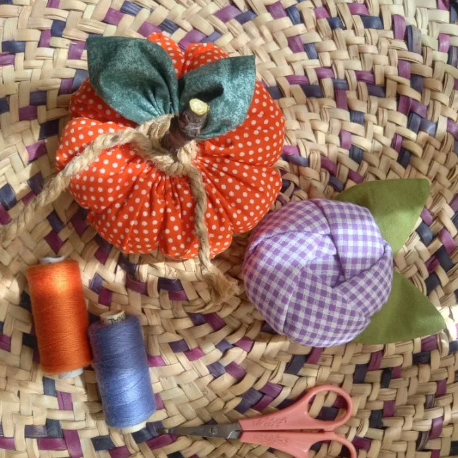 جاسوزنی گل و کدو