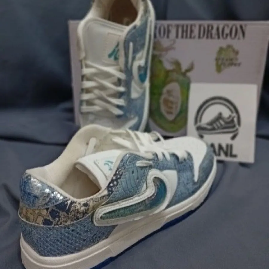 کتانی نایک دراگون خارجی