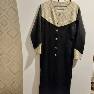 مانتو مشکی طلایی