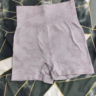 شورتک ورزشی زنانه