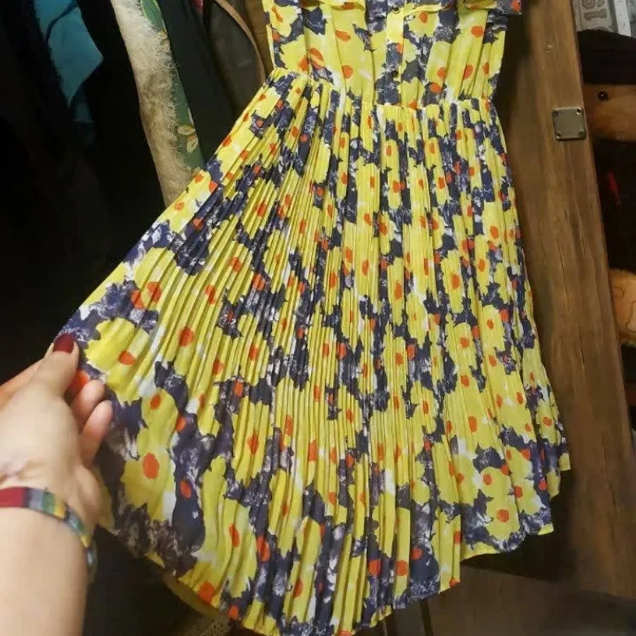 ساحلی عروسکی خ ناز