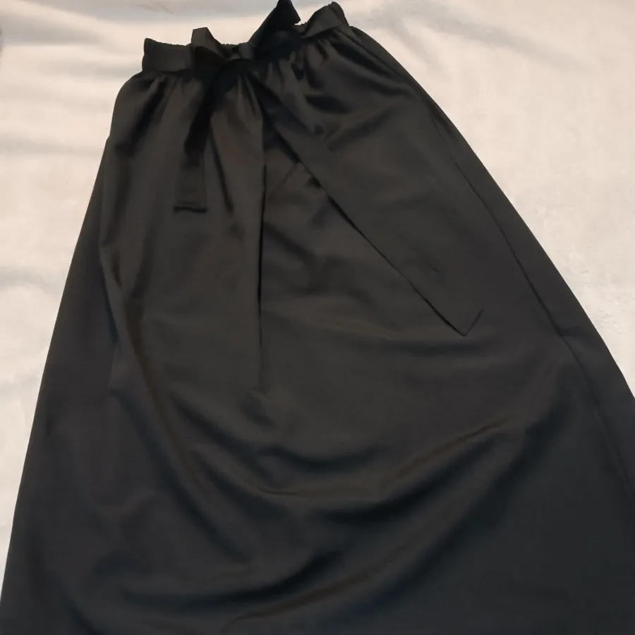 دامن بندی کمرکش مشکی