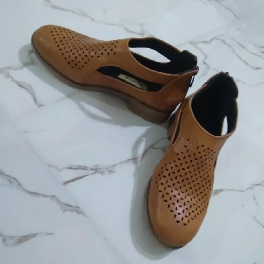 کفش چرم مصنوعی