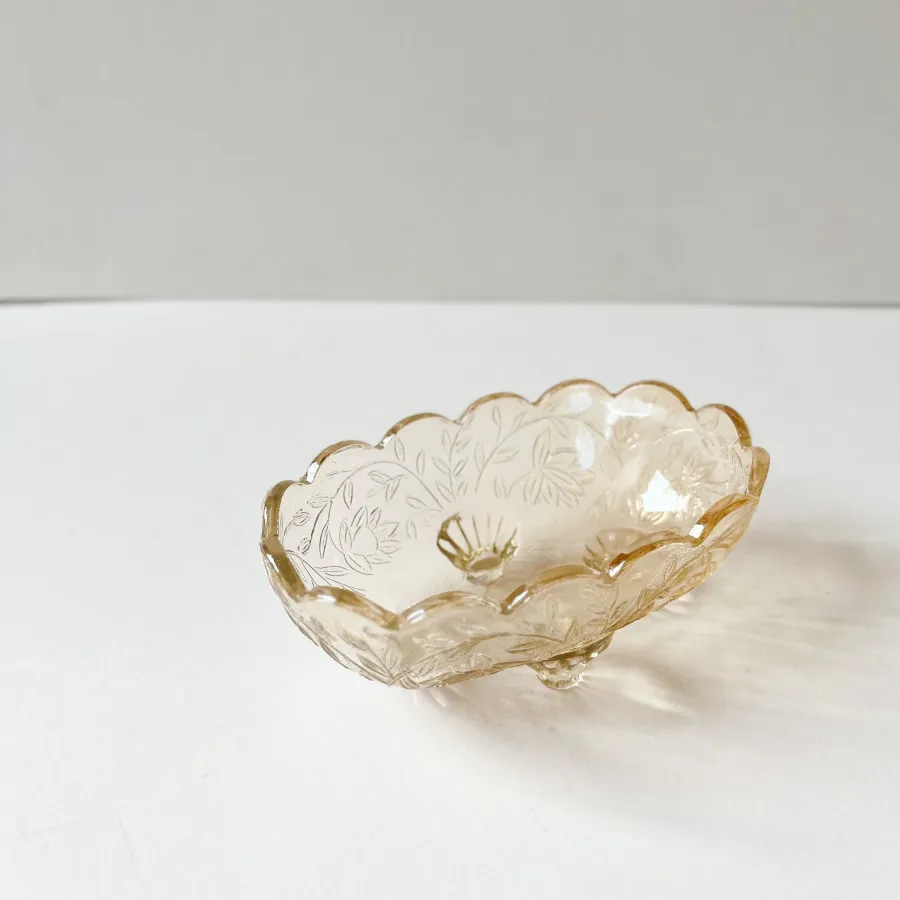 نقل خوری بلور