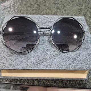 عینک آفتابی