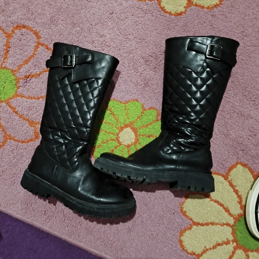 کفش بچه گانه