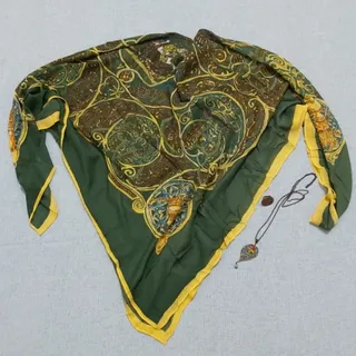 روسری نخی هرمس