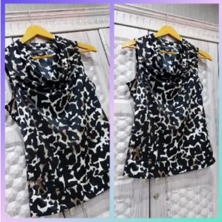 تاپ یقه شل پلنگی
خارجی