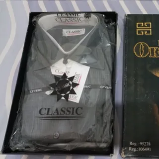 پیراهن مردانه