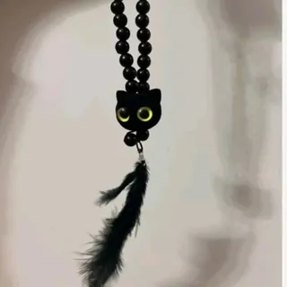 گردنبند مروارید و پیشی