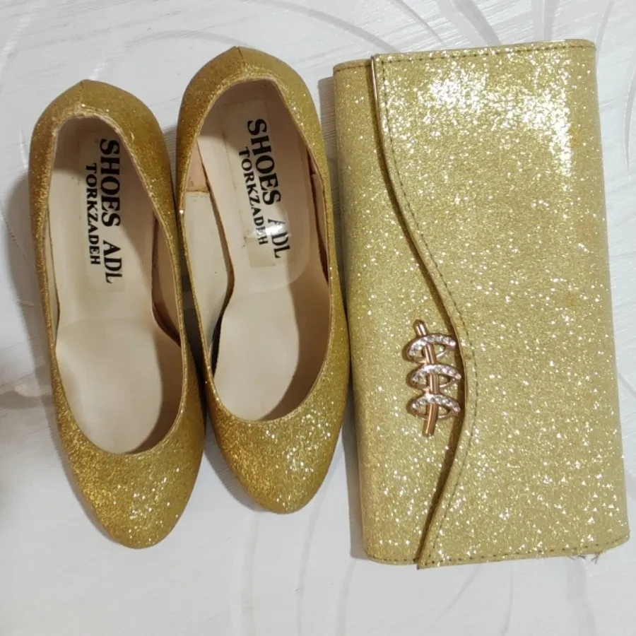 کیف و کفش ست طلایی اکلیلی