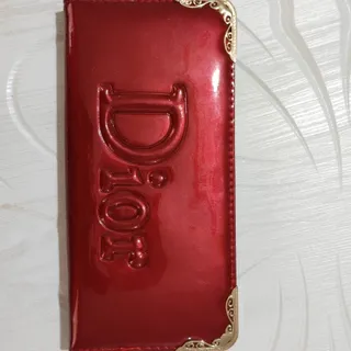 کیف ورنی قرمز