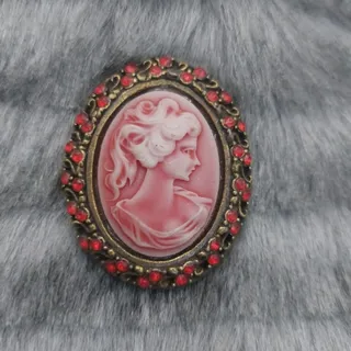 گل سینه/ سنجاق سینه