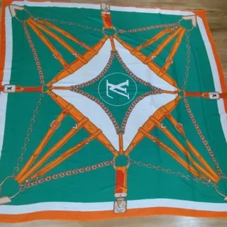 روسری لویی ویتون