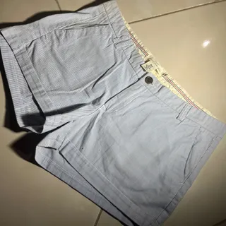 شلوارک زنانه