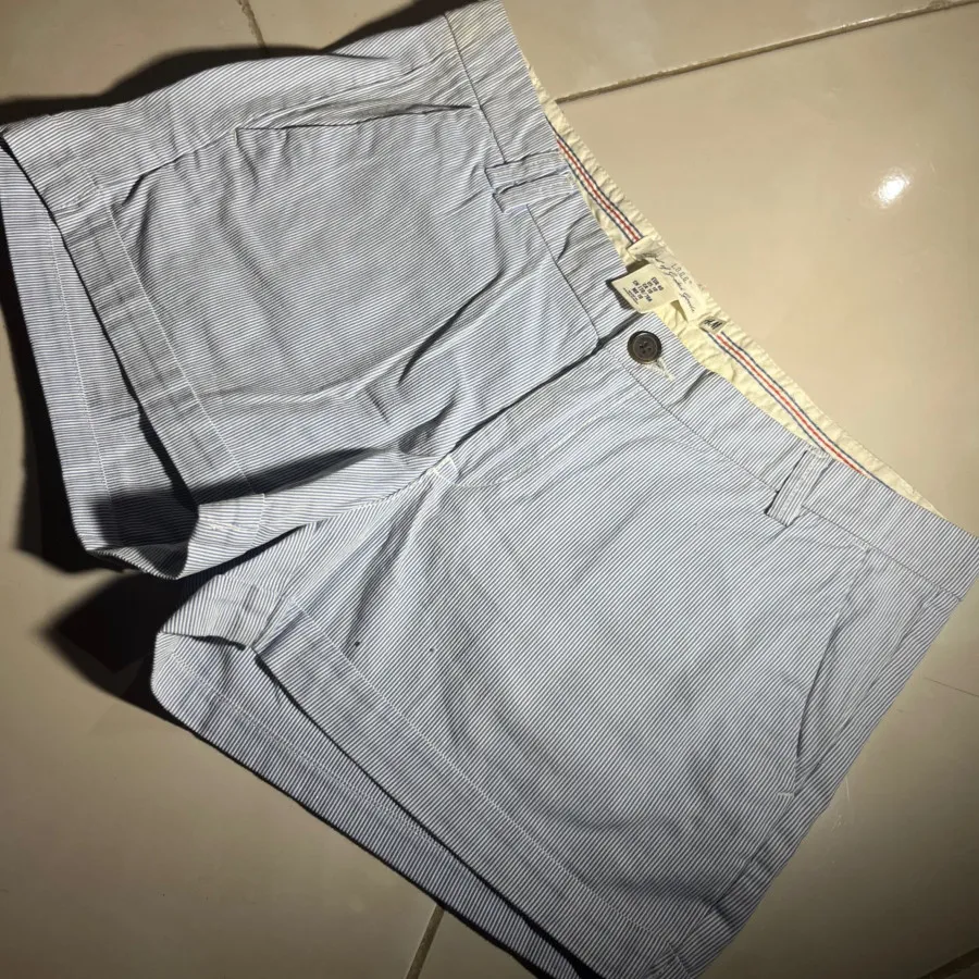 شلوارک زنانه