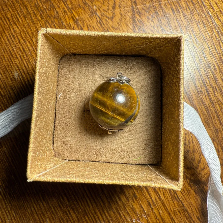 آویز گردنبند