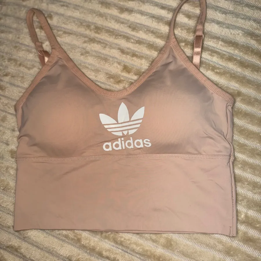 نیم تنه ورزشی