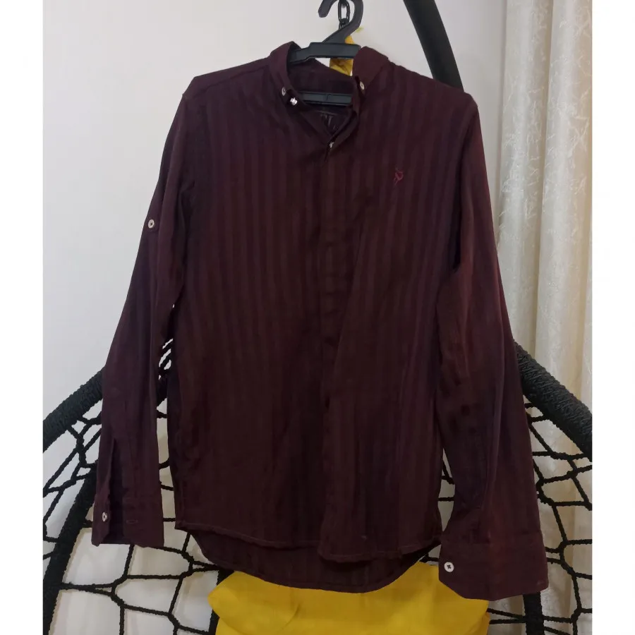 پیراهن مردانه