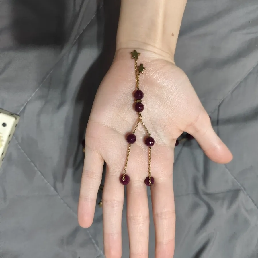 ست دستبند و گردنبند