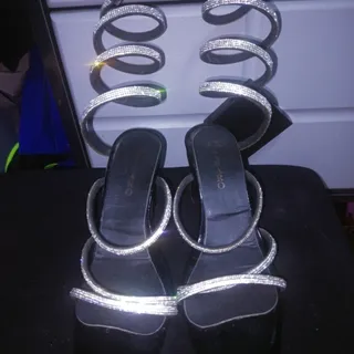 کفش ترند دور پا میپیچه